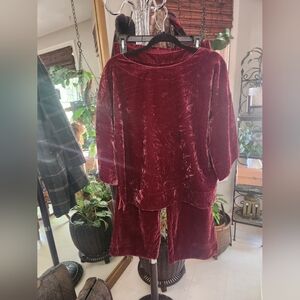 Soft Surroundings Velvet Cabernet Tunic NWOT never worn XL fits M-L